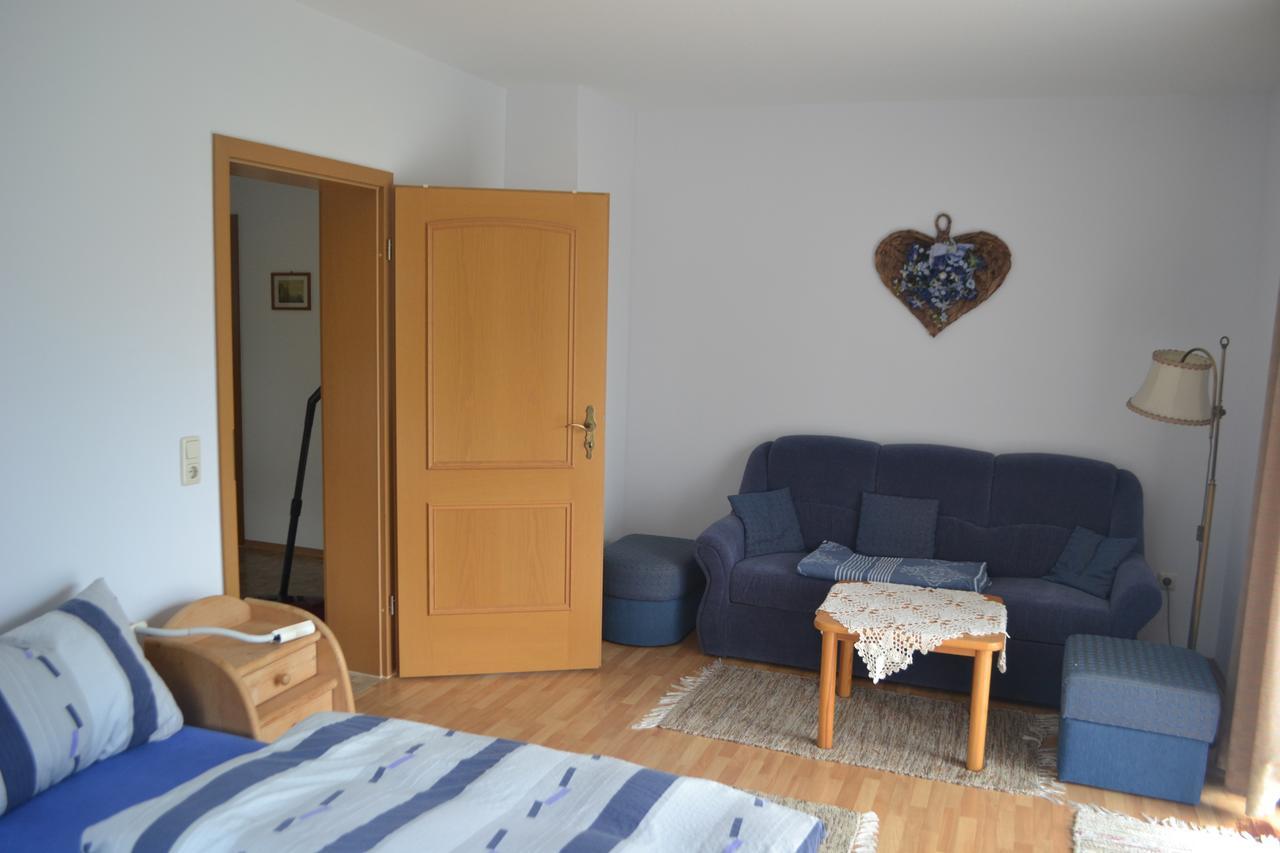 Haus Caecilia Apartment Варменщайнах Екстериор снимка